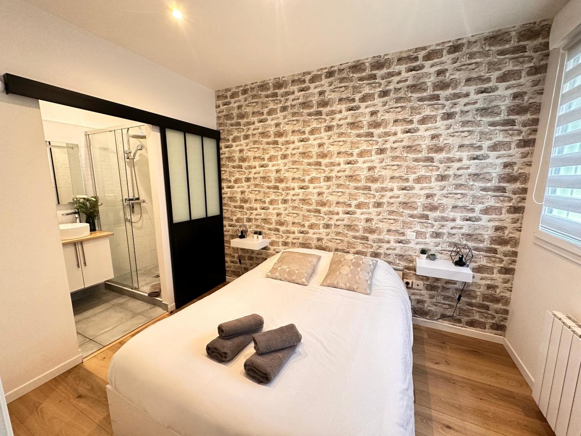Le Remois - Charmant T2 - Renove - Parking - Cour Privative - Wifi Reims Exterior foto